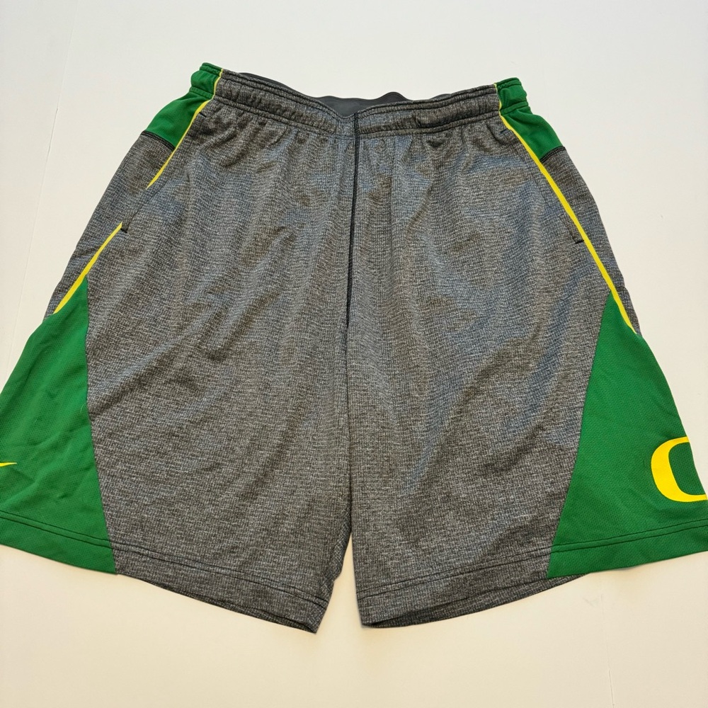 NIKE Men’s Basketball Athletic Short Oregon Ducks U of O XL